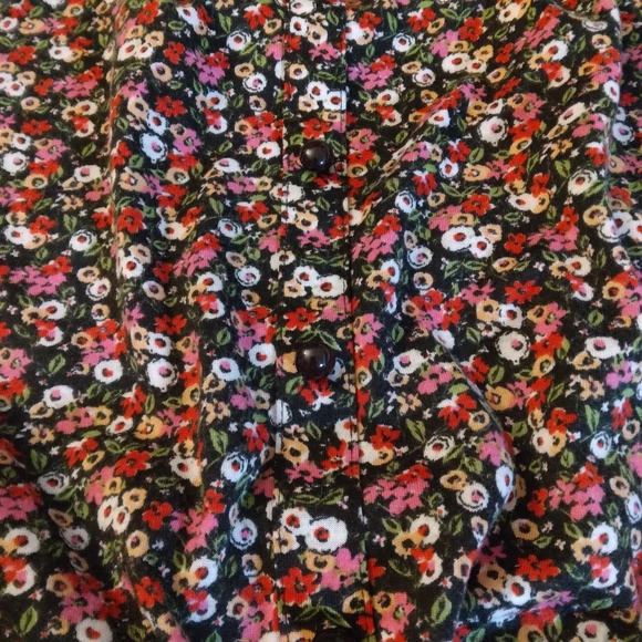 Weavers - Floral Print Ruffled Blouse - Picture 2 of 11